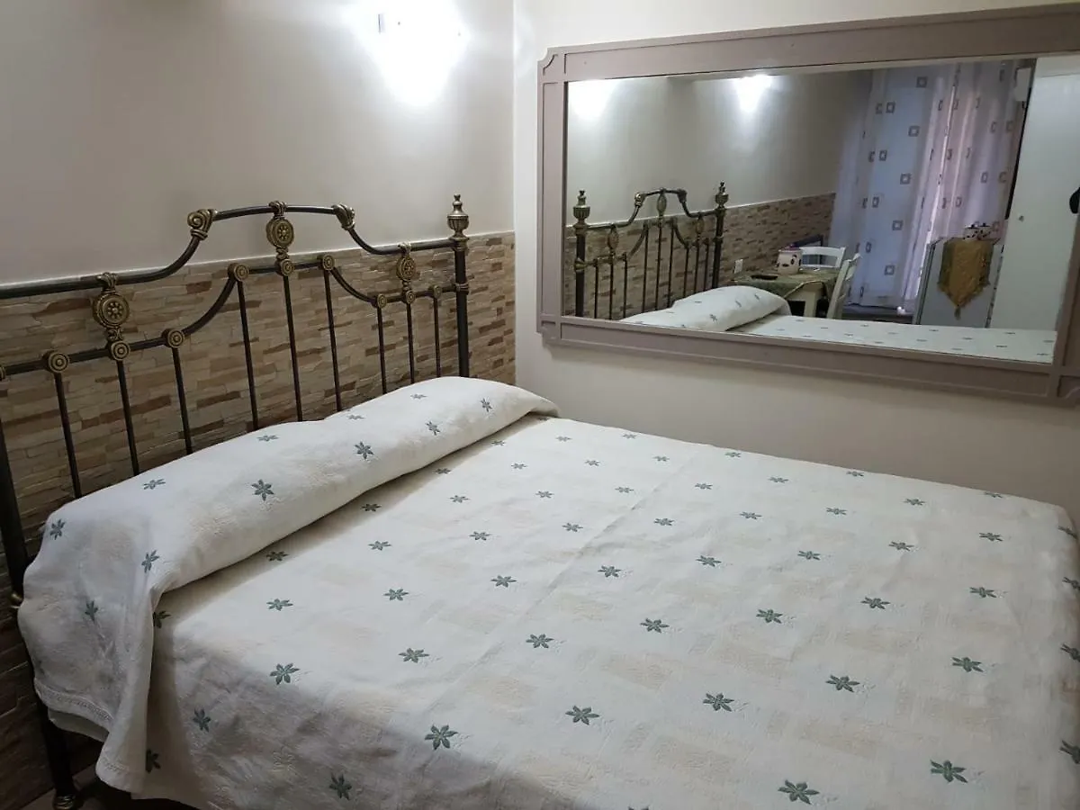 Stazione Marinuzzi Villa Palermo Italië